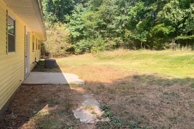 Photo 34 of 42 of 155 Liberty Pl SW, Calhoun, GA
