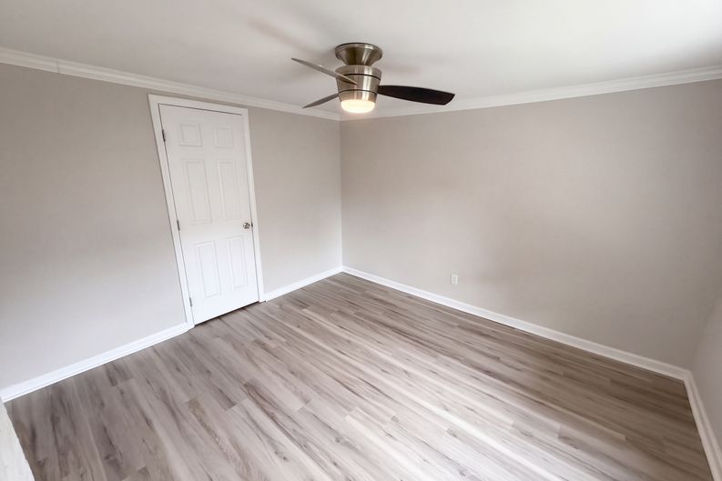 Photo 4 of 12 of 103 Southside Cir, Lancaster, SC