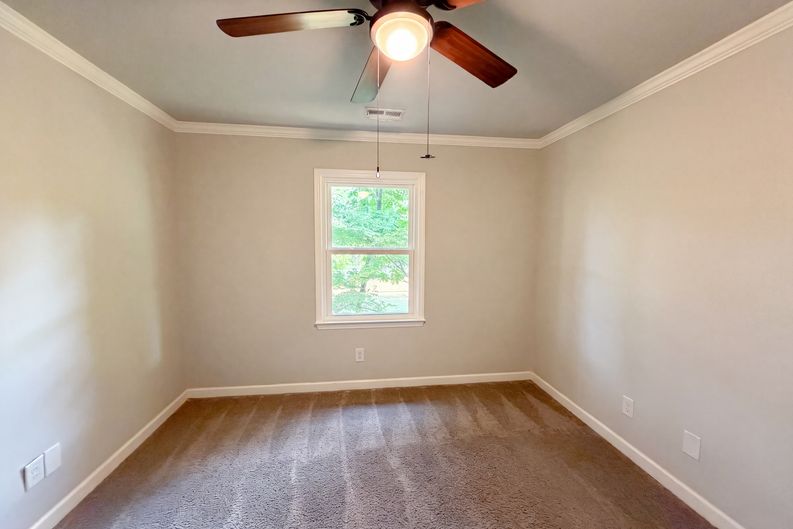 Photo 12 of 20 of 4224 Old Forge Dr, Gastonia, NC