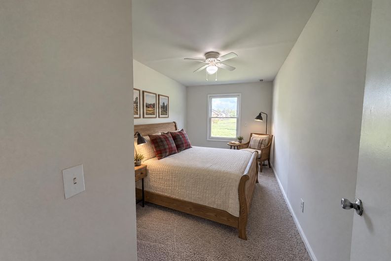 Photo 9 of 13 of 2545 W Mount Vernon Rd, Bethpage, TN