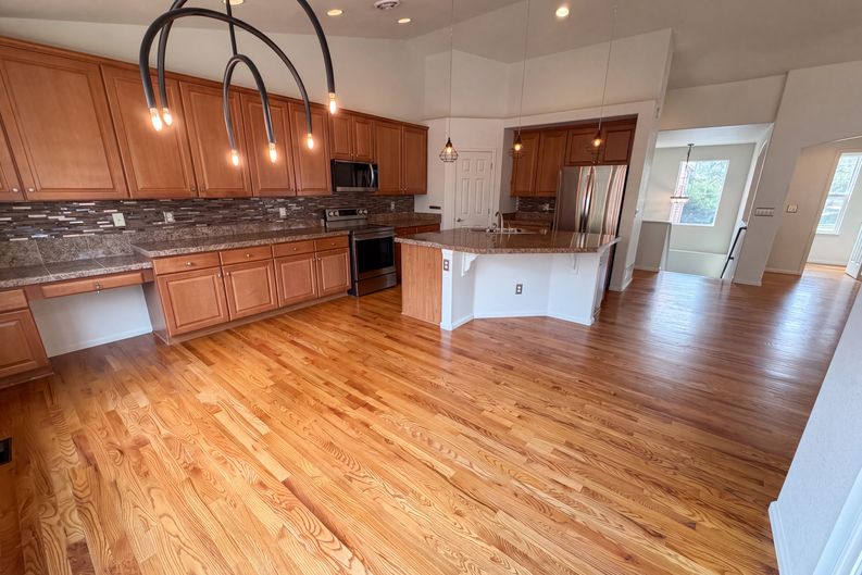 Photo 6 of 32 of 2802 S Ireland Way, Aurora, CO