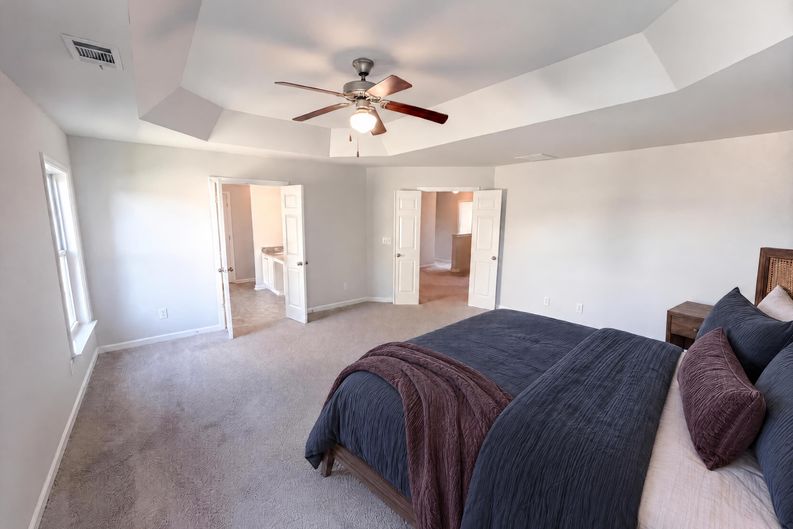 Photo 9 of 23 of 7328 Toccoa Cir, Union City, GA