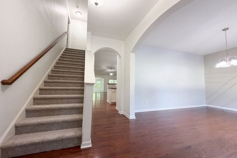 Photo 7 of 28 of 6621 Blalock Forest Dr, Willow Spring, NC