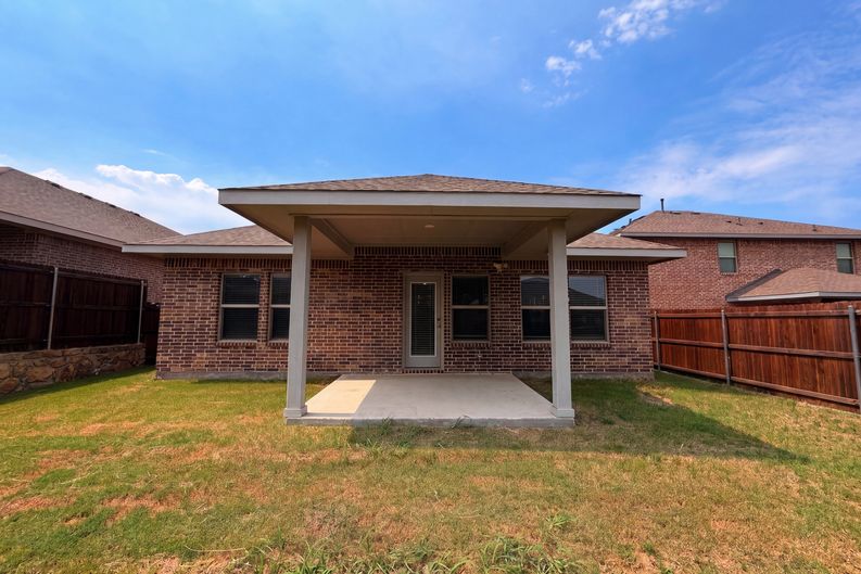 Photo 19 of 21 of 2506 Tahoe Dr, Seagoville, TX