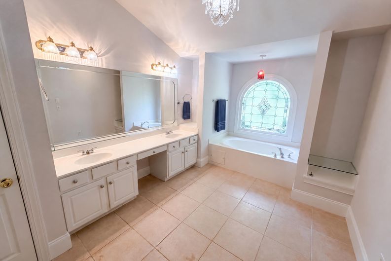 Photo 25 of 41 of 3725 Wescott Way, Sandy Springs, GA