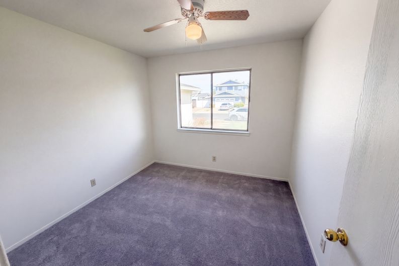 Photo 4 of 15 of 1372 Ruffino Ct, Manteca, CA