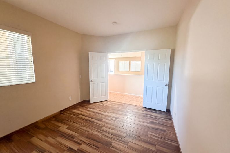 Photo 13 of 33 of 12783 Brandon St, Victorville, CA