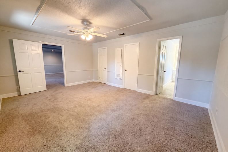 Photo 16 of 35 of 1114 Forestburg Dr, Houston, TX