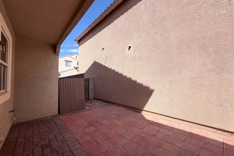 Photo 47 of 68 of 5416 W Albeniz Pl, Phoenix, AZ