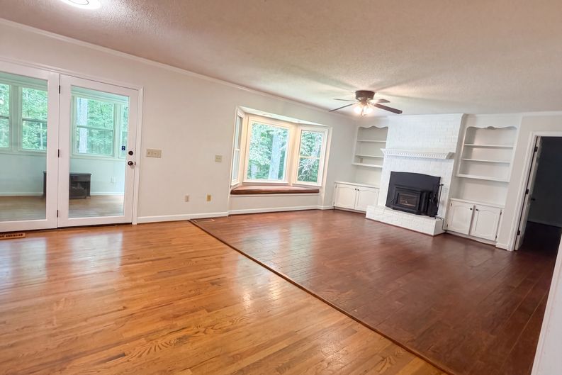 Photo 42 of 48 of 335 Dill Cir, Landrum, SC
