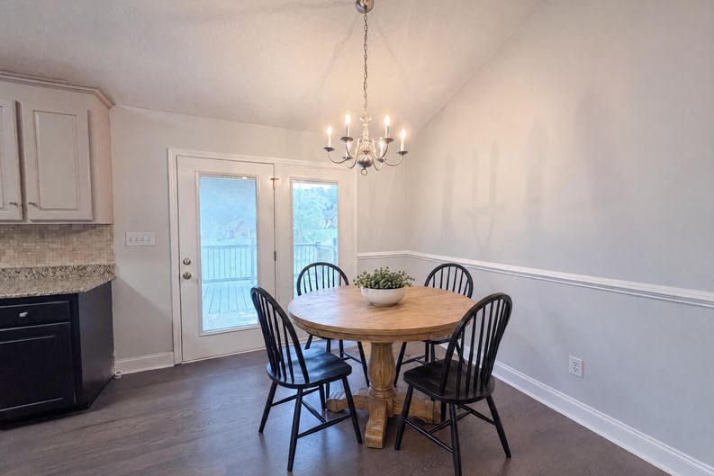 Photo 6 of 21 of 106 Millbranch Ln, Statesville, NC