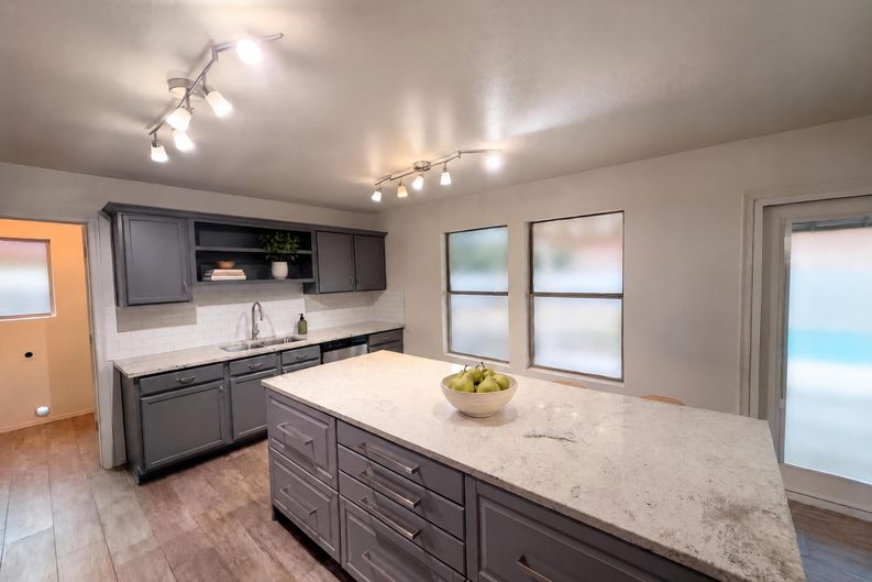 Photo 11 of 54 of 5578 W Shady Grove Dr, Tucson, AZ