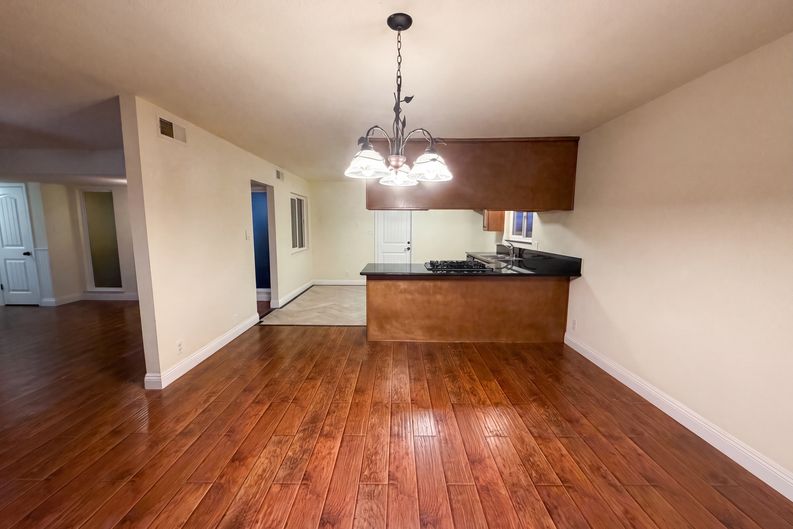 Photo 8 of 27 of 2605 Waterton Way, Sacramento, CA