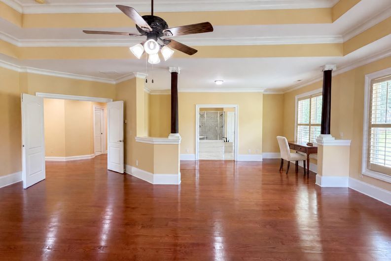 Photo 15 of 41 of 332 Warwick Pl, McDonough, GA