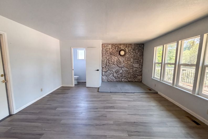 Photo 11 of 34 of 23944 Oakmont Way, Auburn, CA