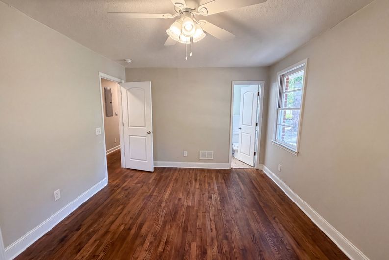 Photo 15 of 26 of 1817 Neptune Dr, Columbia, SC