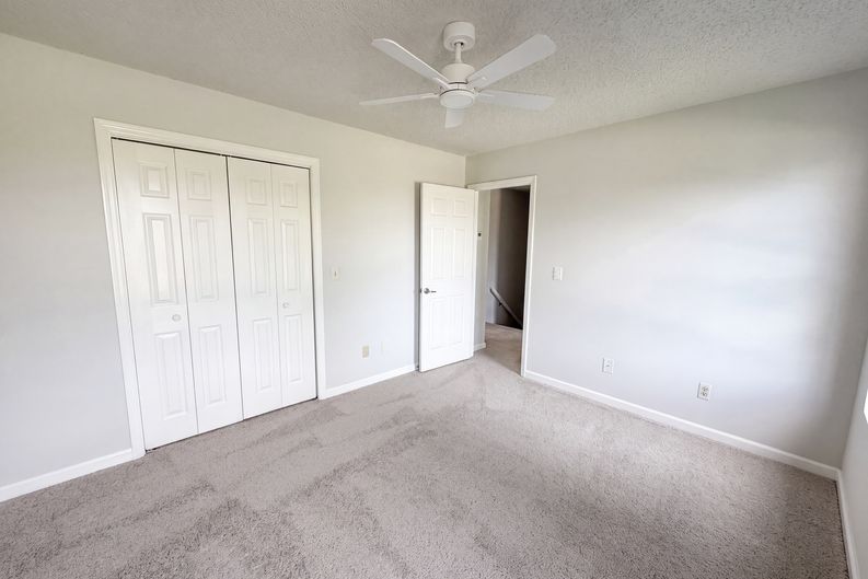 Photo 15 of 27 of 518 Glenfield Cir, Maryville, TN