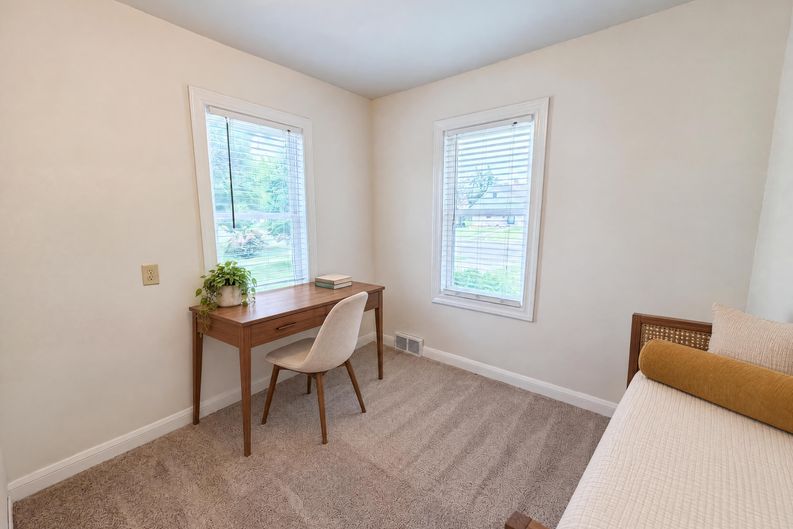Photo 8 of 18 of 6026 Xerxes Ave S, Edina, MN
