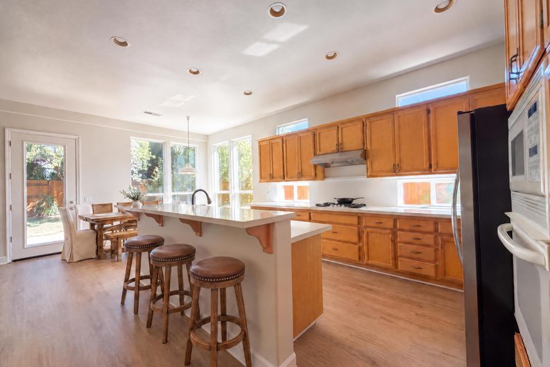 Photo 9 of 45 of 1418 Yukon St, Davis, CA