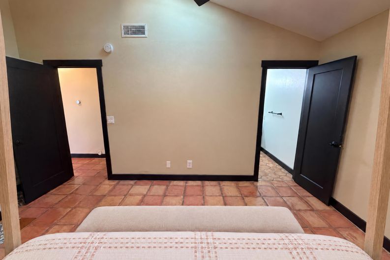 Photo 10 of 26 of 18654 N 45th Ave, Glendale, AZ