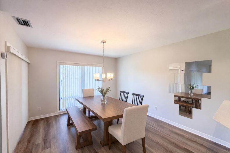 Photo 10 of 22 of 109 Tuxford Dr, Haines City, FL