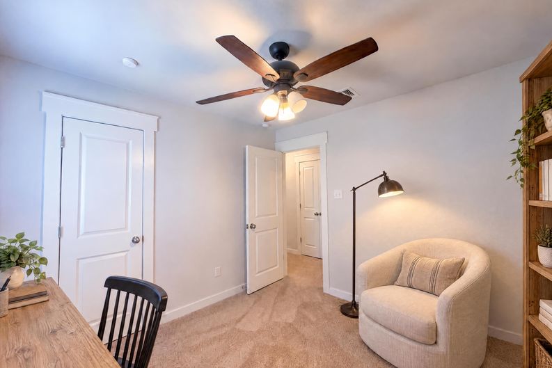 Photo 16 of 21 of 5909 Urbano Bnd, Round Rock, TX