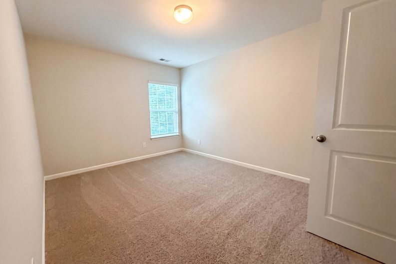 Photo 11 of 17 of 3462 Pridgen Ridge Dr, Winston Salem, NC