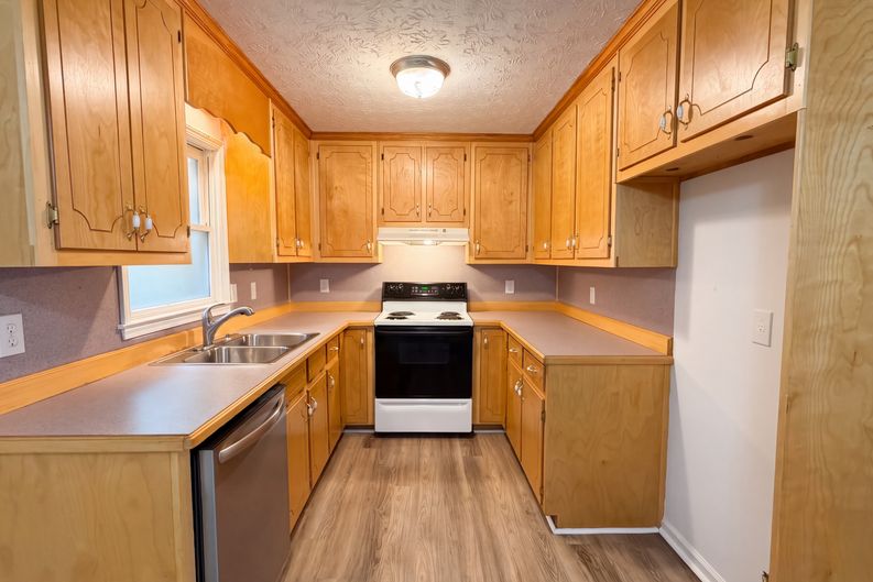 Photo 3 of 22 of 8181 Highland Dr SW, Covington, GA