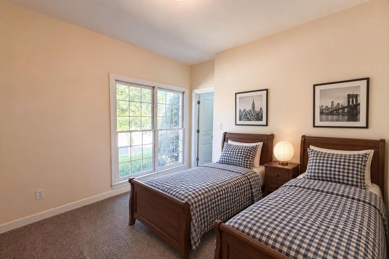 Photo 10 of 16 of 6128 Remington Lake Dr, Raleigh, NC