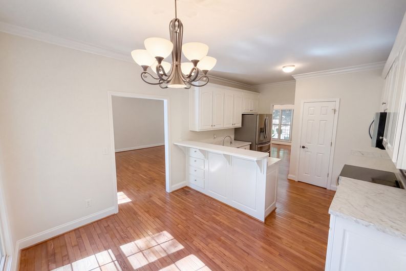 Photo 9 of 20 of 940 Cider Ridge Ct, Clarkesville, GA