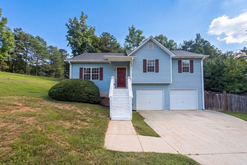 Photo 21 of 28 of 100 Betty Ln, Carrollton, GA