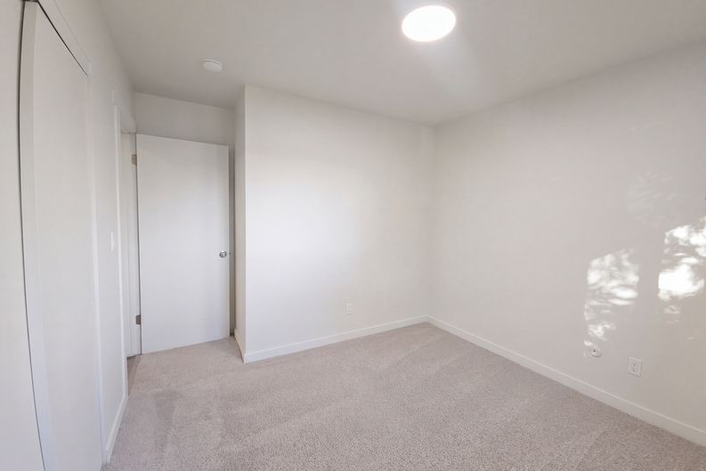 Photo 12 of 19 of 1136 Cambridge Ave, Colorado Springs, CO