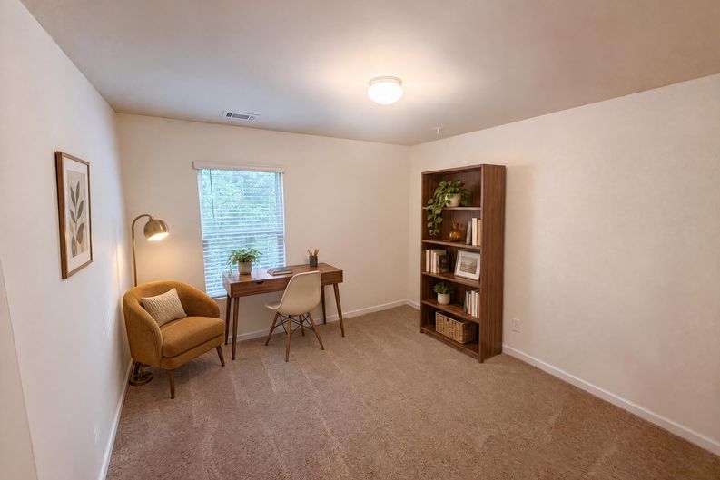 Photo 9 of 22 of 611 Dodson Lake Ct, Fairburn, GA