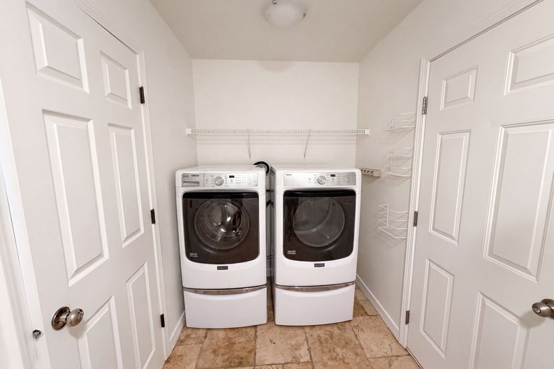 Photo 20 of 26 of 866 S 1580 W, Lehi, UT
