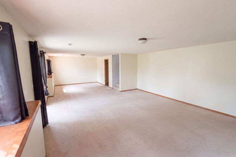 Photo 30 of 41 of 6505 E 44th St N, Bel Aire, KS