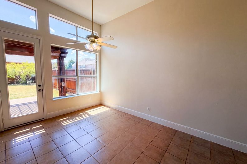 Photo 8 of 16 of 1724 Boxwood Ln, Wylie, TX