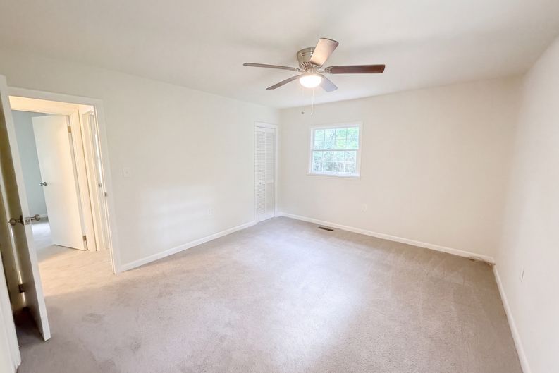 Photo 10 of 23 of 1181 Bouldercrest Cir, Watkinsville, GA