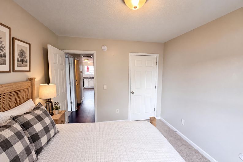 Photo 11 of 16 of 237 Arthurdale Dr, West Columbia, SC