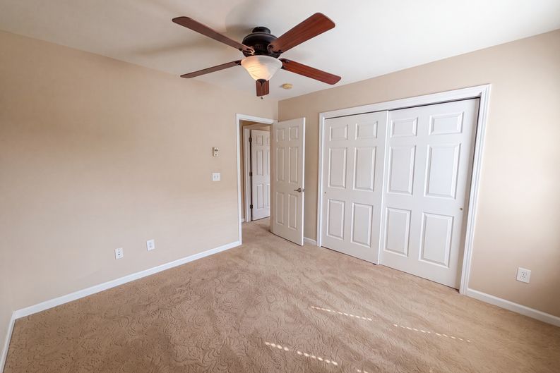 Photo 11 of 22 of 676 Grassy Hill Rd, Summerville, SC