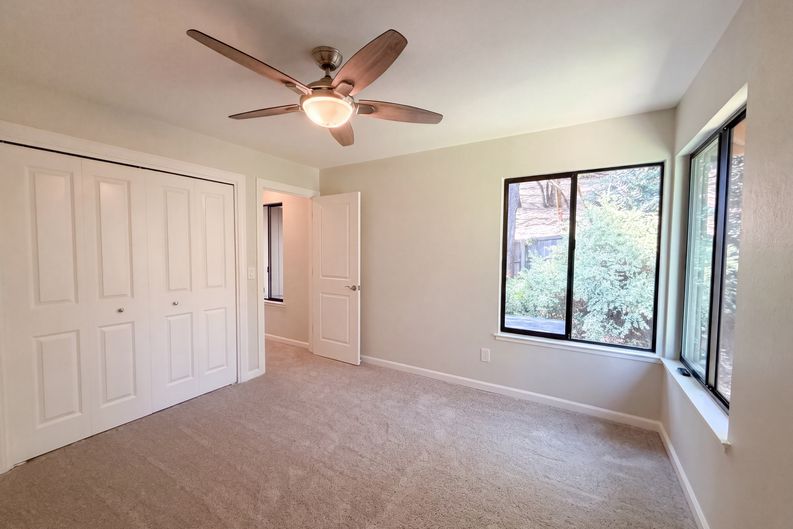 Photo 31 of 47 of 815 Wild Oak Dr, Santa Rosa, CA