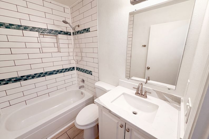 Photo 19 of 23 of 14561 E 46th Ave, Denver, CO