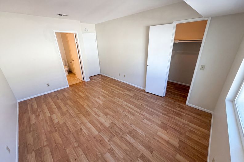 Photo 18 of 30 of 22432 S Vermont Ave, Torrance, CA