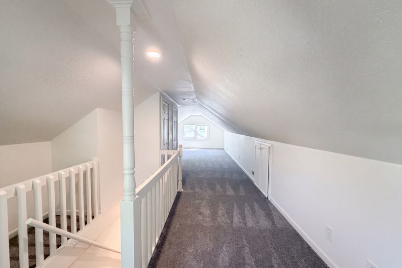 Photo 9 of 19 of 5525 Yecker Ave, Kansas City, KS