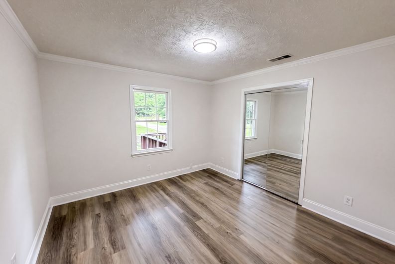 Photo 4 of 17 of 500 Kilcrease Rd, Auburn, GA