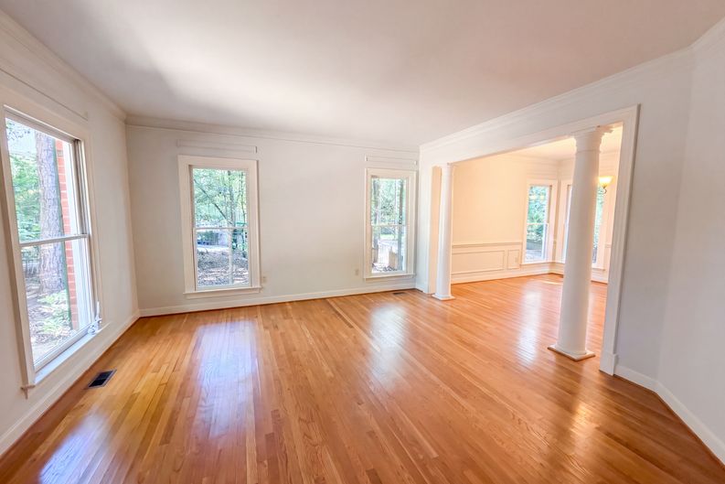 Photo 12 of 29 of 5806 Fox Briar Way, Midlothian, VA