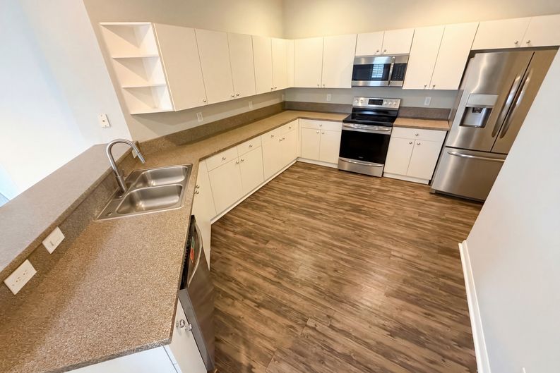 Photo 14 of 29 of 11520 Captiva Kay Dr, Riverview, FL