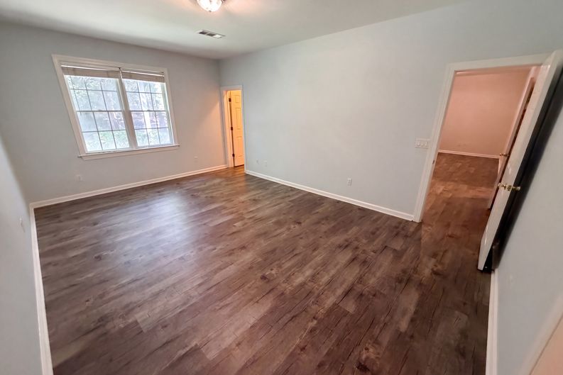 Photo 18 of 41 of 3725 Wescott Way, Sandy Springs, GA