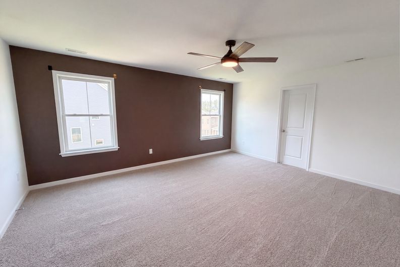 Photo 18 of 28 of 6813 Cove Creek Ct, Moseley, VA