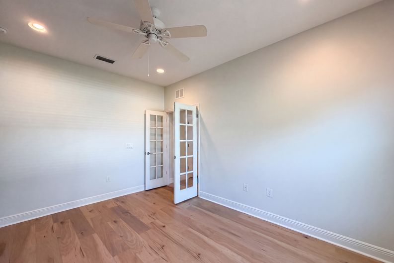 Photo 30 of 47 of 1416 Hickory View Cir, Parrish, FL