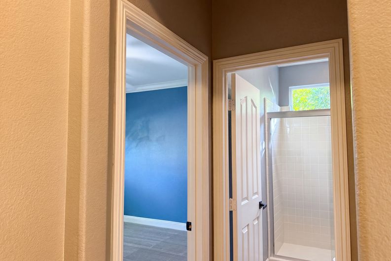 Photo 12 of 51 of 1401 Grey Owl Cir, Roseville, CA
